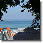 Gardasee-2007-06-19-082 * Heute geht es über Garda nach San Vigilio - hier machen wir Rast um unseren Durst mit etwas kühlem alkoholfreiem zu löschen... * 3648 x 2736 * (1.21MB)