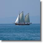 Gardasee-2007-06-19-087 * Ein Segelschiff auf dem Gardasee... * 3648 x 2736 * (1.1MB)