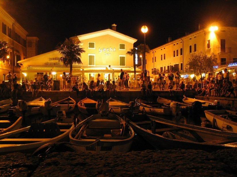 Bardolino bei Nacht