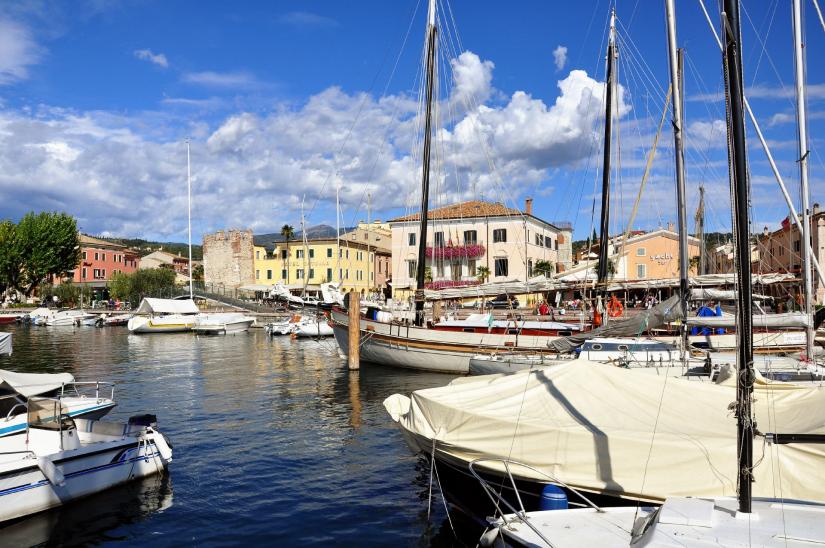 Bardolino vom See aus gesehen